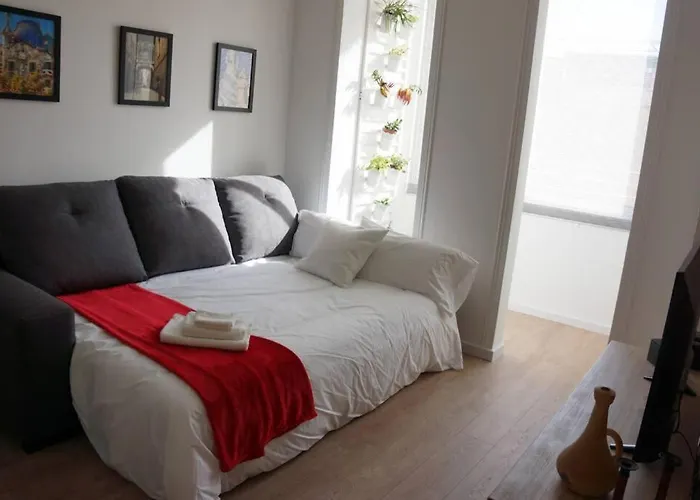 Barcelona Industrial Style Apartment