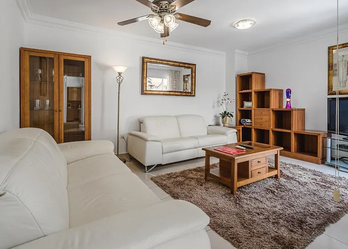 Terrazas Del Duque II Apartment