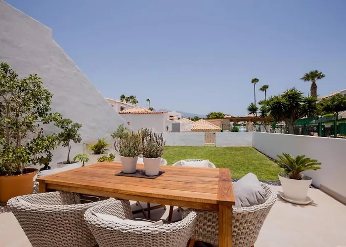 Pure By H&H - Adelfas 1, Golf Del Sur