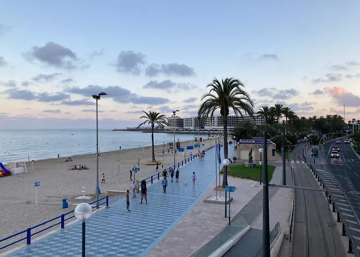 Beachside Rooms With Air-Conditioning
