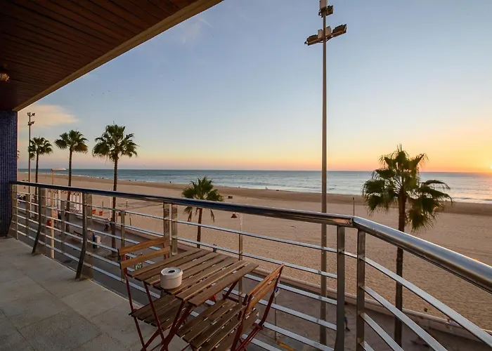 Preciado Apartamento Con Vistas Frontales Al Mar