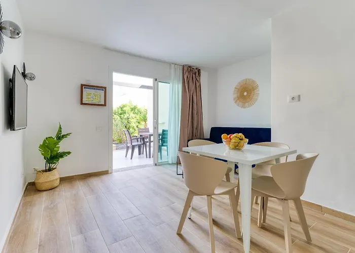 Moderno Apartamento con piscina en Corralejo