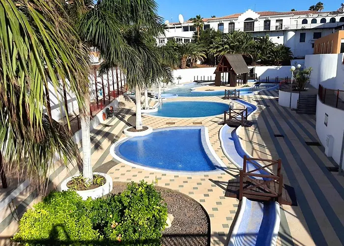 Bright And Calm Apartment With Pools, Golf Court