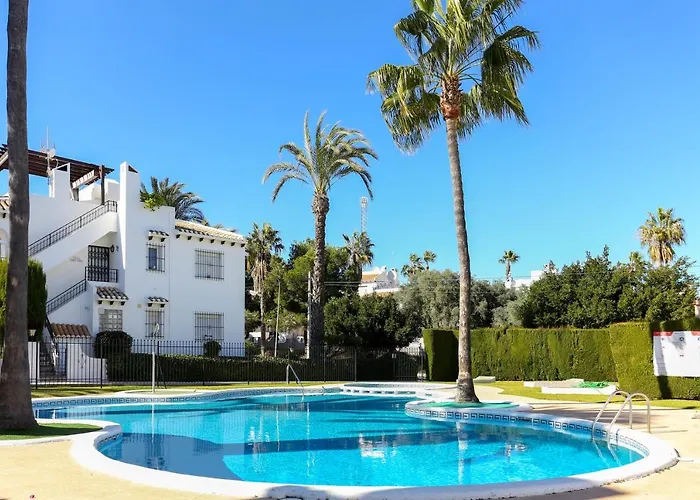 Beautiful All Season Holiday Home In Verdemar, Villamartin