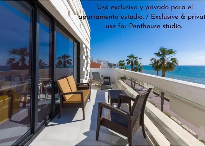 Seafront Boutique Calabeach Rincon De La Victoria