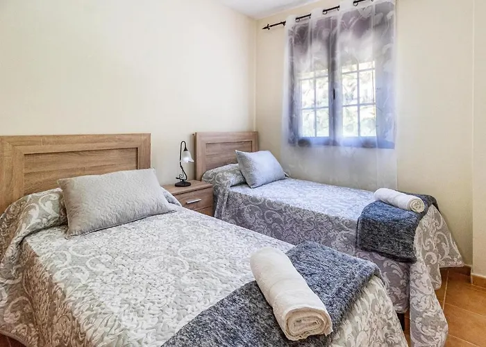 Awesome home in Benaoján with Outdoor swimming pool, WiFi&3 Bedrooms