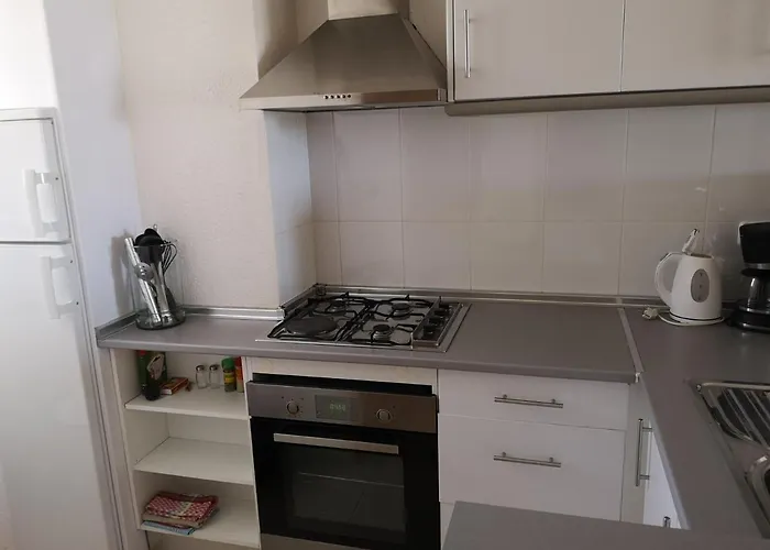 Acogedor apartamento frente al mar con piscina