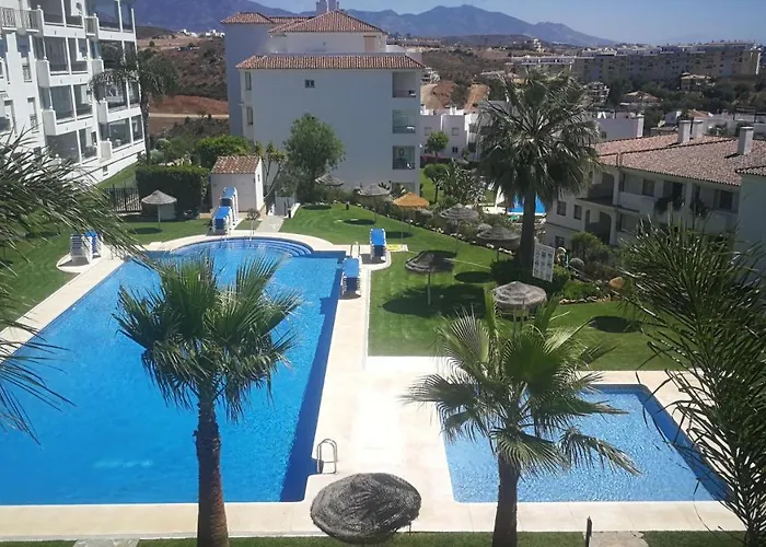 Beautiful Apartment Sea&Mountains Views