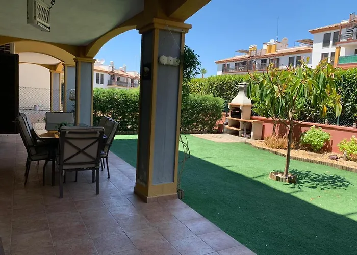 Apartamento Con Jardin Privado Y Acceso A Piscina