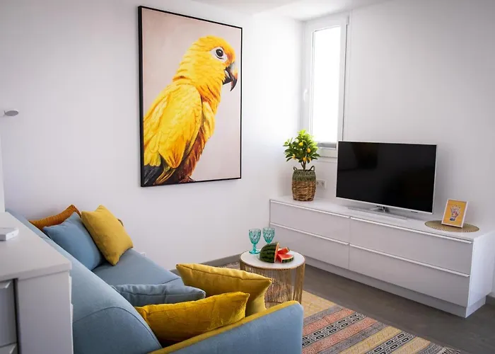 Amber Apartments - Sunny Studio