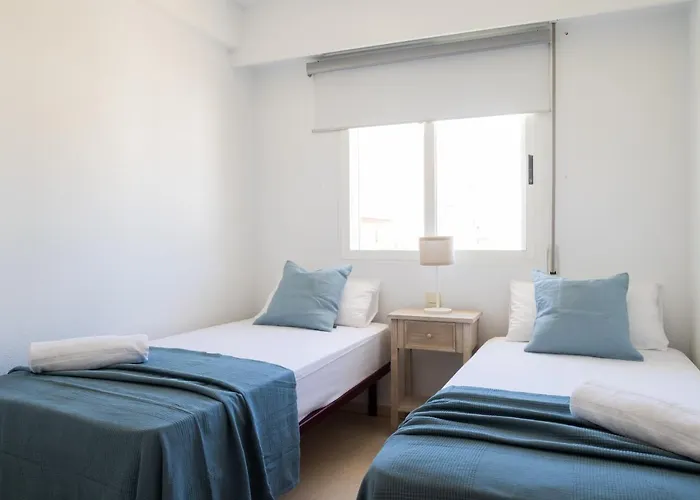 Florit Flats - The Xeraco Beach Frontline Apartment