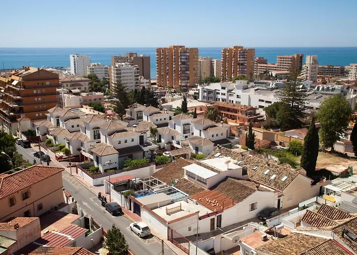 Estudio Con Vistas Al Mar Y Montaña