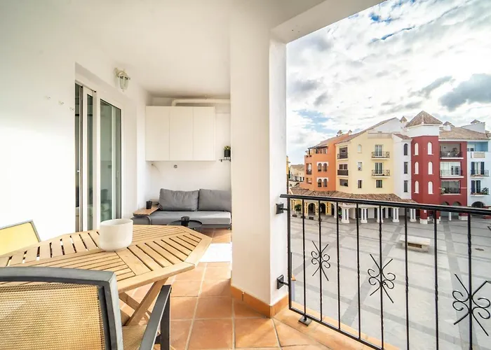 Exclusive 3 Bedroom 2 Bathroom Apartment Close To Amenities - Tr921Lt