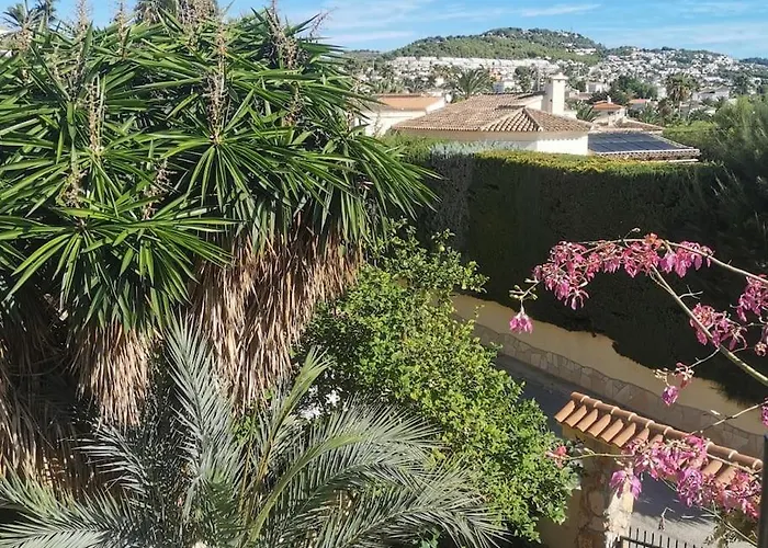 Deanna Magnifique Villa Vue Mer Situe A 1,5 Km De La Plage