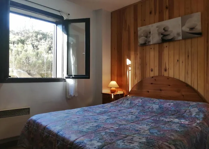 Apartamento Besiberri 3 Situado En Una Planta Baja Y Con Terraza