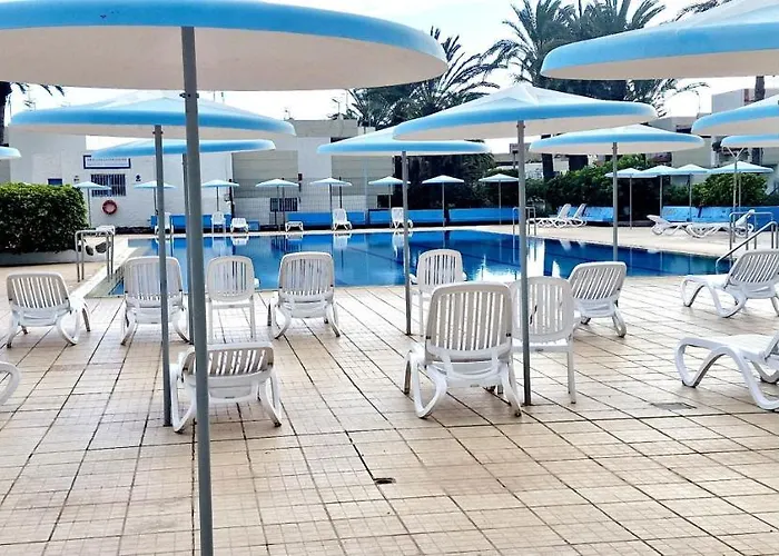 Ten Bel Primavera, Pool & Free Wifi