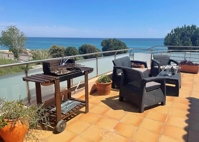 Villa Farell Just In Front Of The Sea
