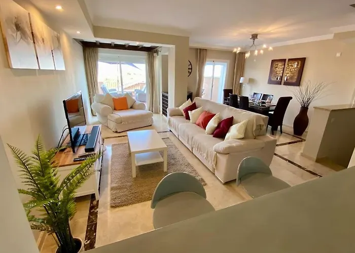 Townhouse In Manilva