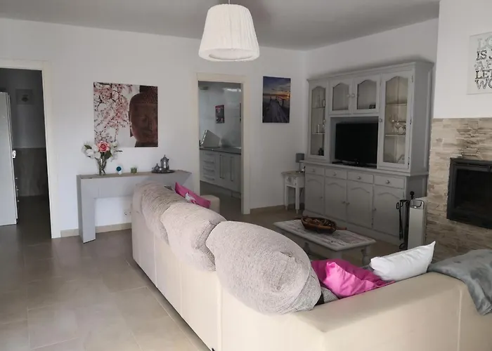 Casita planta baja, en San Roque con piscina