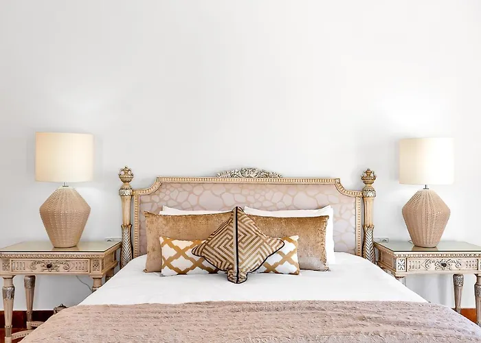 Yolo Spaces - Sotogrande - White House Villa