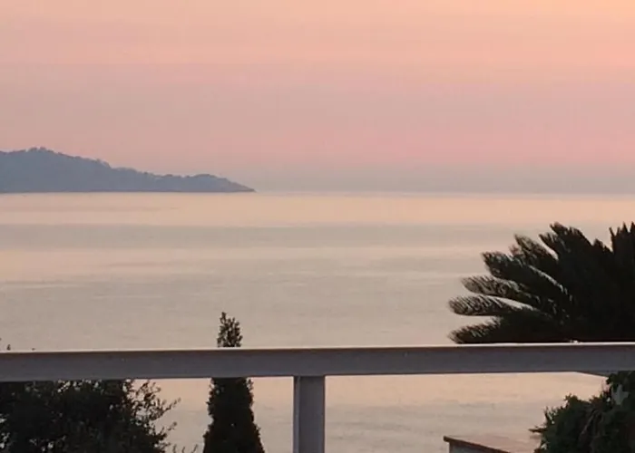 Cala Salions, Amplio Apartamento Con Visitas Al Mar Tossa De Mar