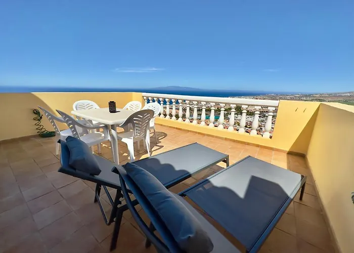 Penthouse With Ocean Views - Torviscas