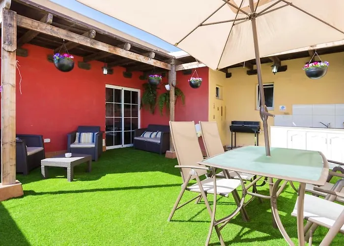 Charming House In San Isidro With Jacuzzi