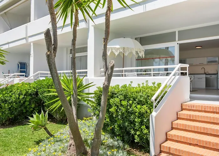 Frontline Beach Apartment Miraflores