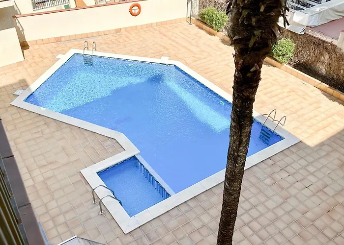 Centric Apartment With Pool In Tossa 2