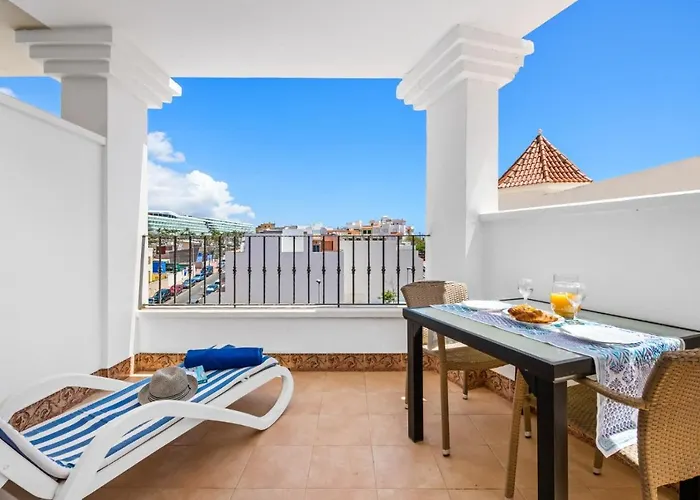 Bahia Blue - La Caleta