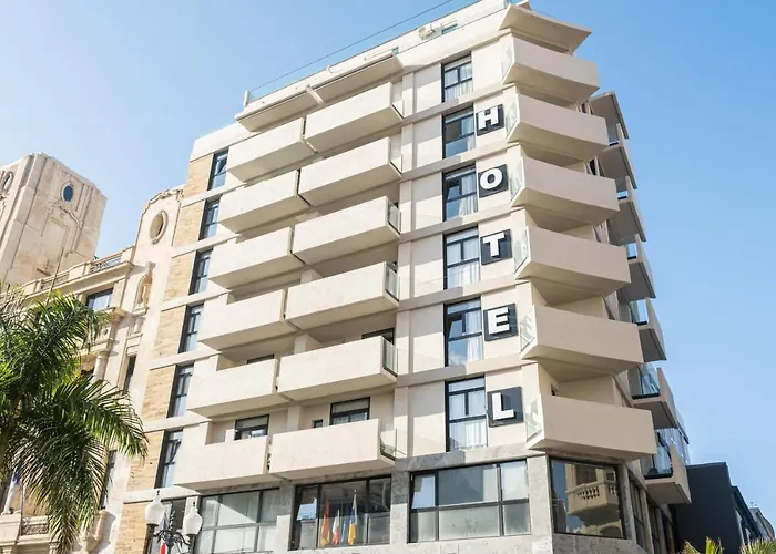 Hotel Adonis Capital