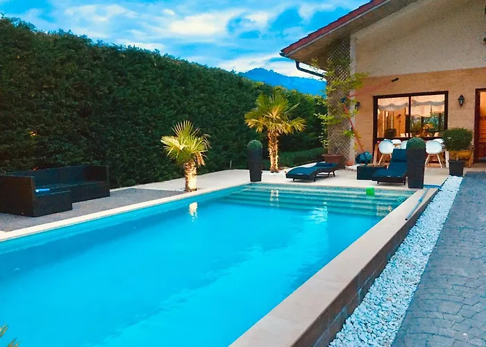 Four Bedroom Chalet With Private Pool In The Heart Of Rioja Alavesa