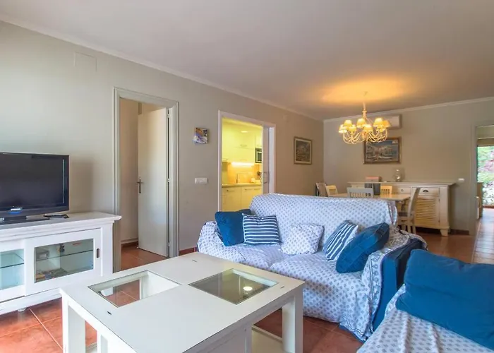 Bk-2 Calella De Palafrugell 6 Pax