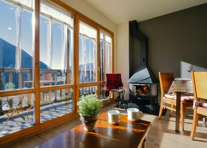 La Ginesta 2, Apartaments De Muntanya