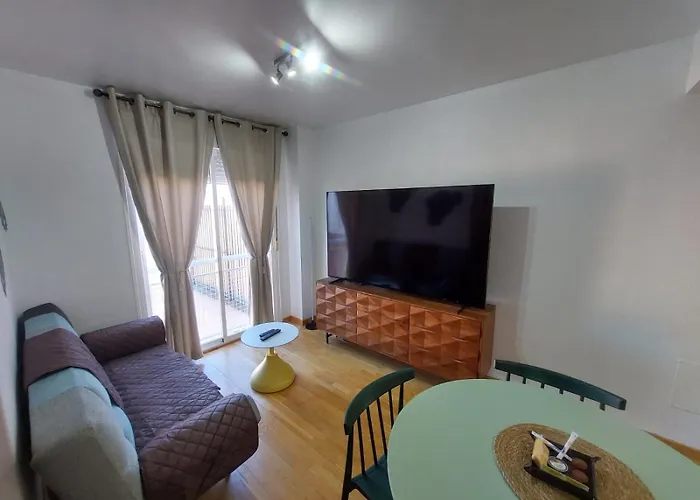 Apartamento Centrolinares Con Parking