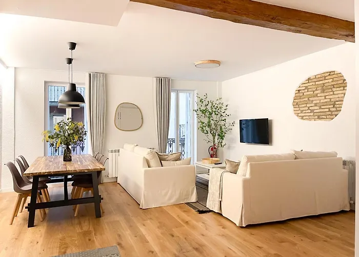 Increible, Amplio, Comodo Y Centrico Apartamento