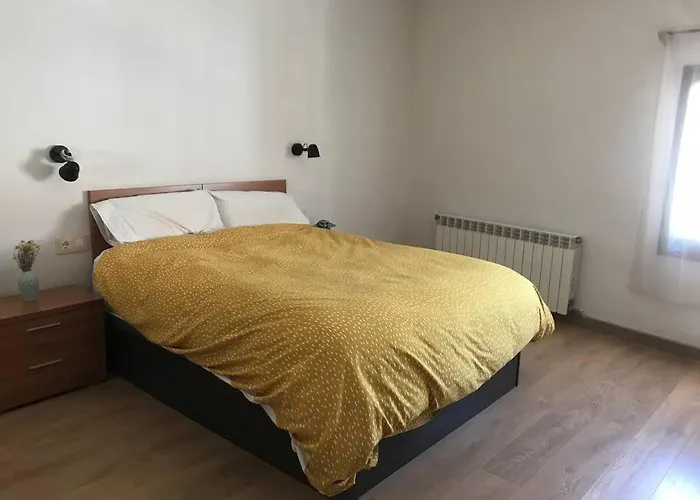 Piso En Casa De Pueblo