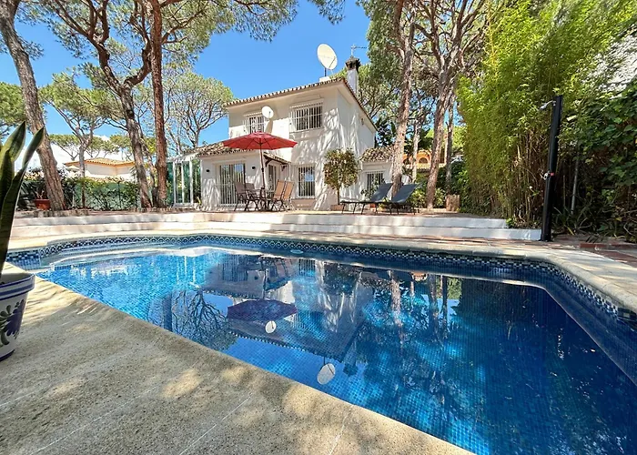 Marbella White Home, Calahonda, By Sol Maestranza