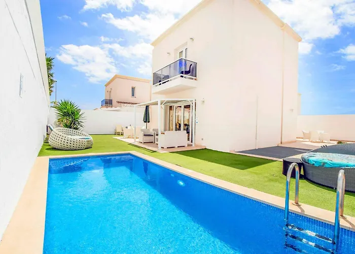 Villa Campanula