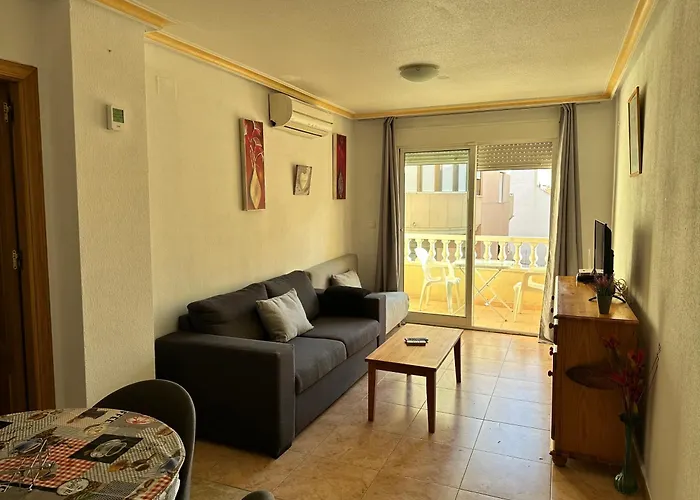 Homely Apartments Alcatri