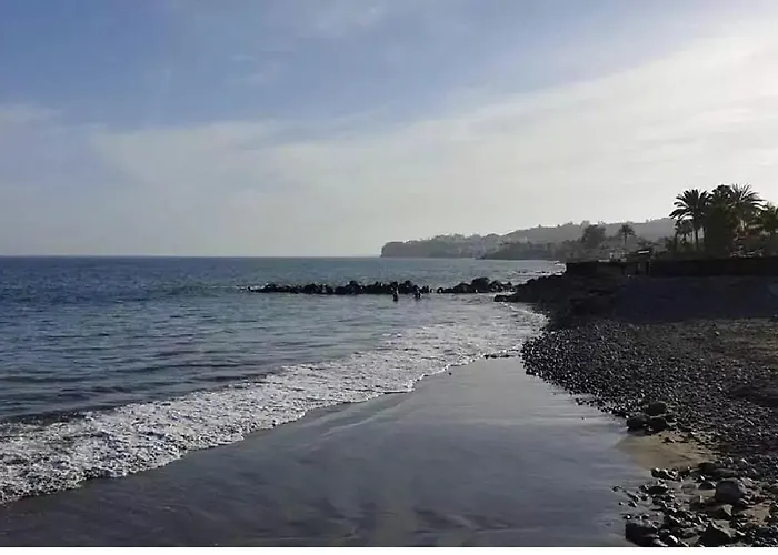 Apto. Acogedor En Bahia Feliz A 100Mts De La Playa