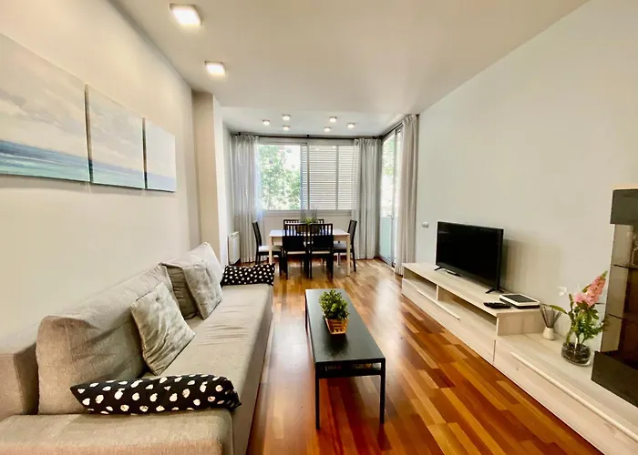 Carmed Homely Apartment By Hlclub Agency