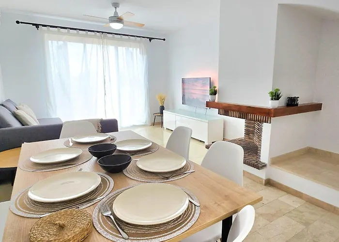 Coqueta Homes