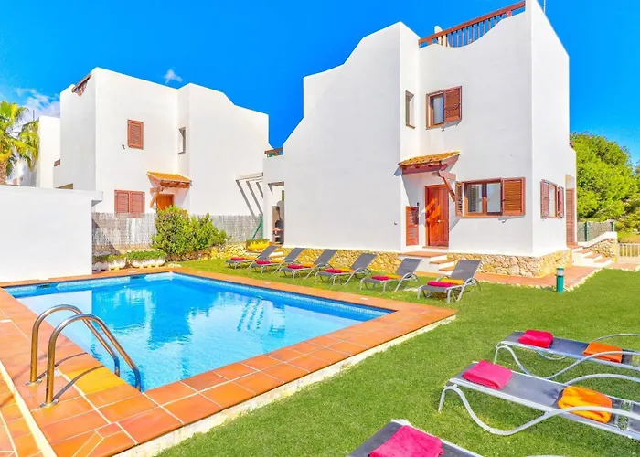 Villa Mar Egos by Villa Plus