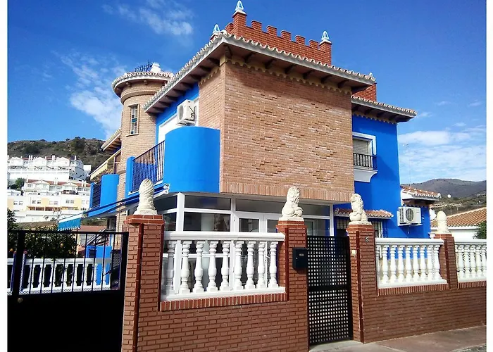Torre De La Victoria Hostel