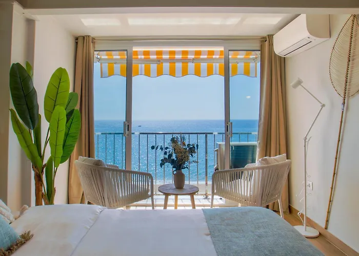 Lemon Beach Boutique Studio