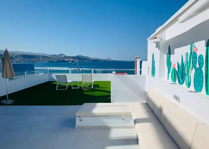 Beachfront Rooftop In Las Canteras