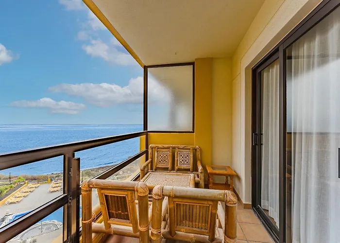 Edificio Agua Marina Panoramic View Apartments On First Line