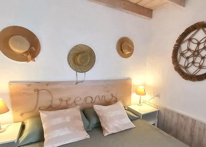 Acogedora Casa Con Jardin Y Barbacoa