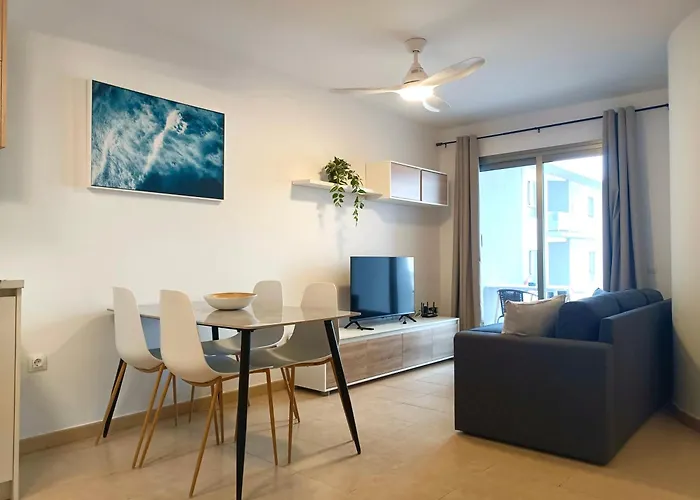 Casa Matteo-Modern Apartment With Pool